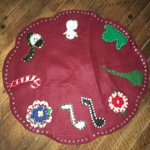 Christmas vintage appliqué felt tabletop